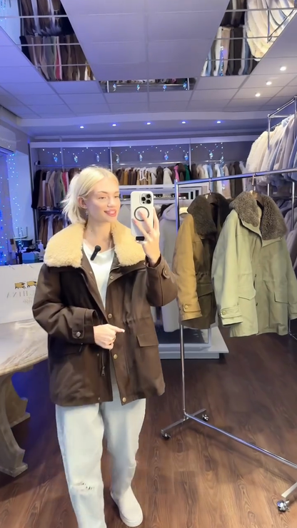 Wool collar drawstring parka