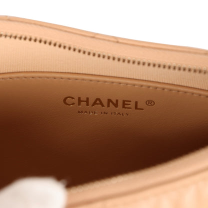 the modern classic – luxury shoulder bag