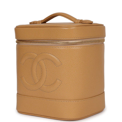 the signature luxury tote – refined and timeless