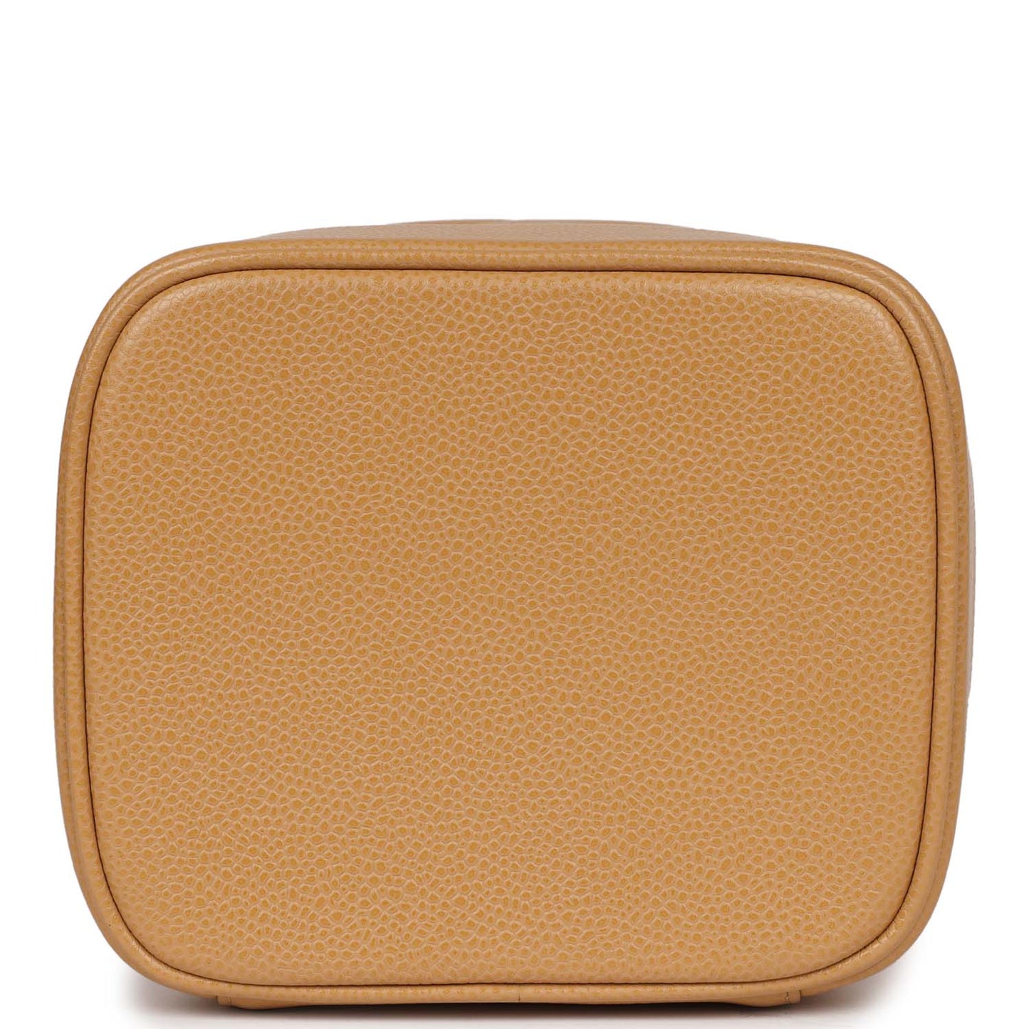 the signature luxury tote – refined and timeless