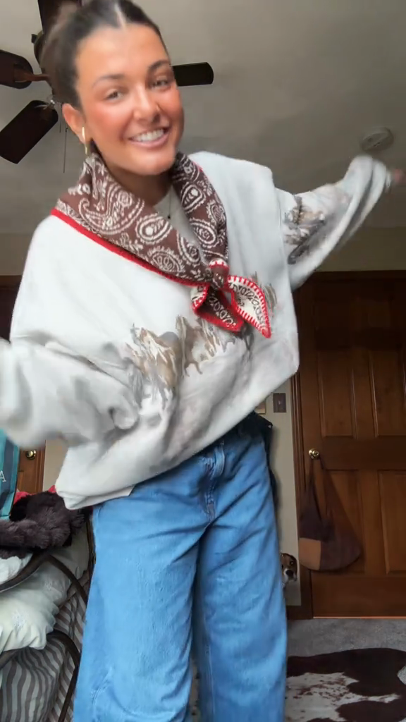 Horses Graphic Oversized Sunday Crew