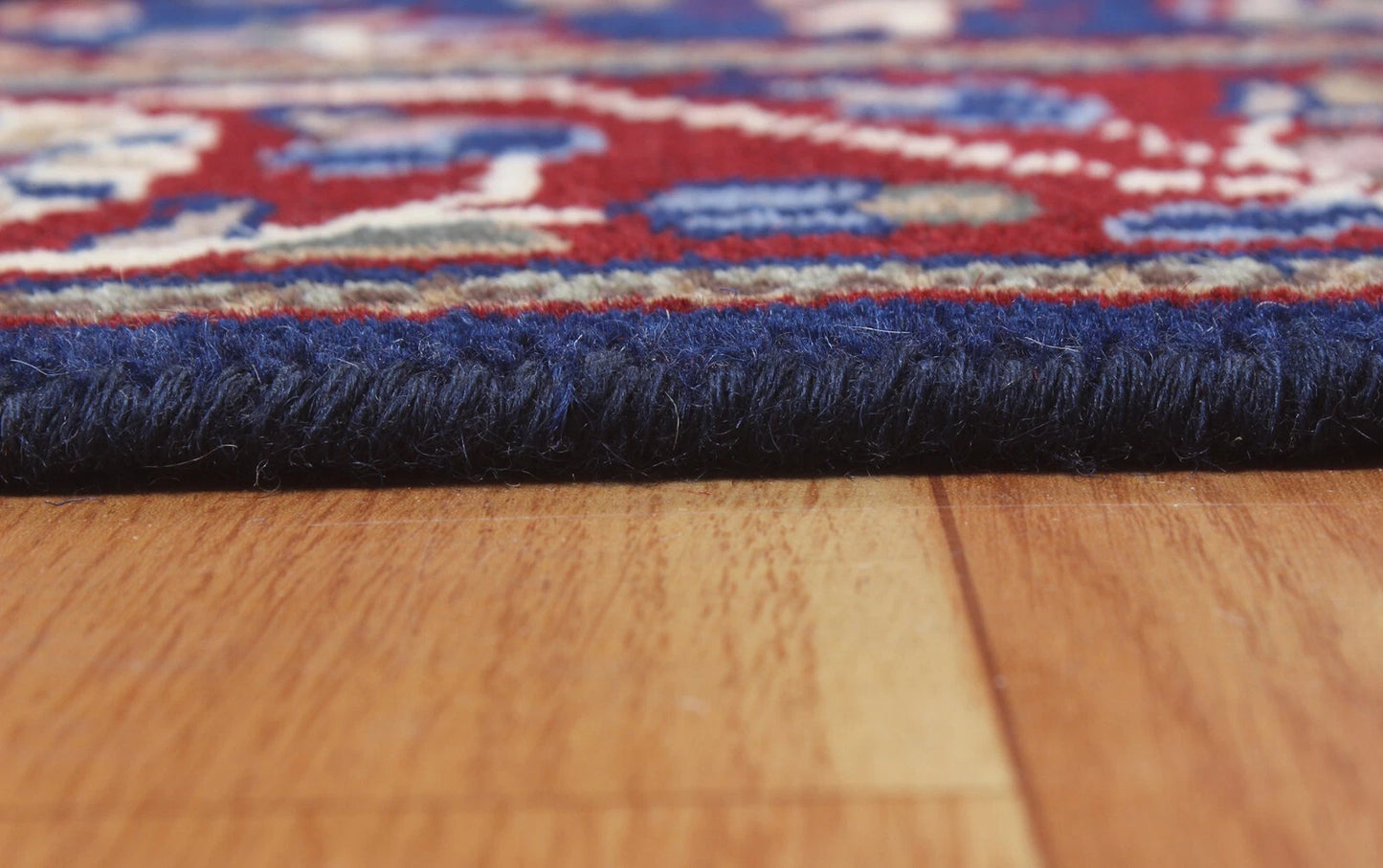 Regal Persian-Style Area Rug | Navy & Red (4' x 6')