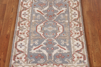 Chic Grey & Beige Traditional Accent Rug (2' x 3')